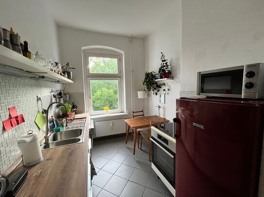 Light-flooded 2 room apartment in the heart of the Weserkiez [Neukölln]., Berlin - Amsterdam Apartments for Rent