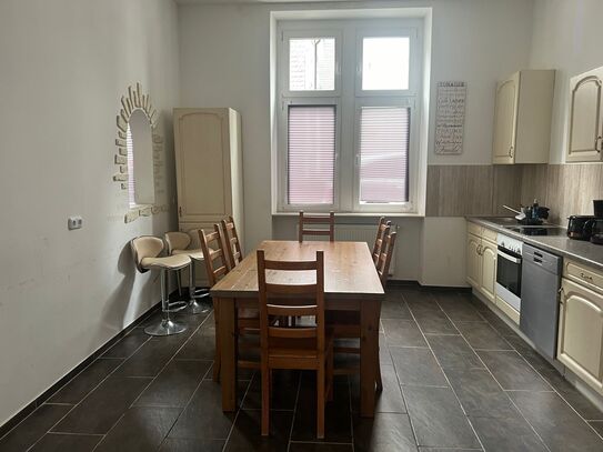 Luxuriöse Wohnung in Wuppertal 130 qm mit Garten.