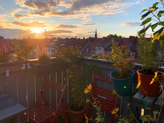 Charmante Maisonette-Wohnung mit Balkon in der Nähe des Stadtzentrums und eines Parks