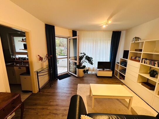 3-room apartment with balcony and fireplace in a green setting - 5 minutes walk from Frankfurt International School