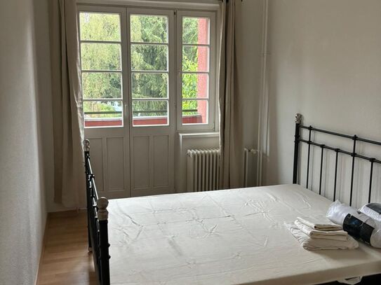 2-Raum-Wohnung mit Balkon am Park