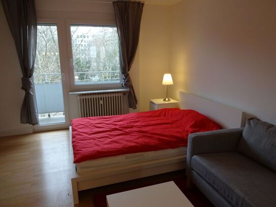 Top furnished 1 ZKB apartment with winter garden balcony - 5 min walking distance to Konstablerwache / Zeil in Frankfur…