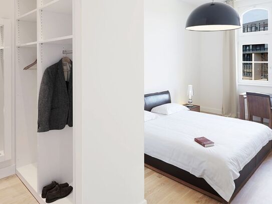 Fashionable suite in Düsseldorf, Dusseldorf - Amsterdam Apartments for Rent