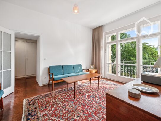 Stilvolle 3-Zimmer-Wohnung mit einzigartigem 60er-Jahre-Design in Berlin