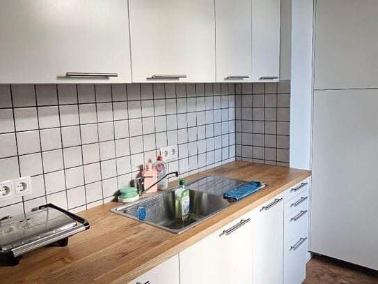 ONLY FOR LADIES: Amazing, spacious Room in Berlin shared flat