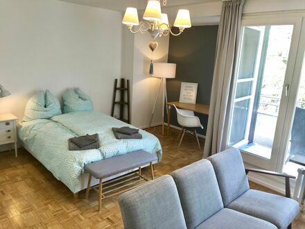 Tolles Apartment mit balkon und voll ausgestattet in toller Lage | Awesome studio with balcony in perfect area