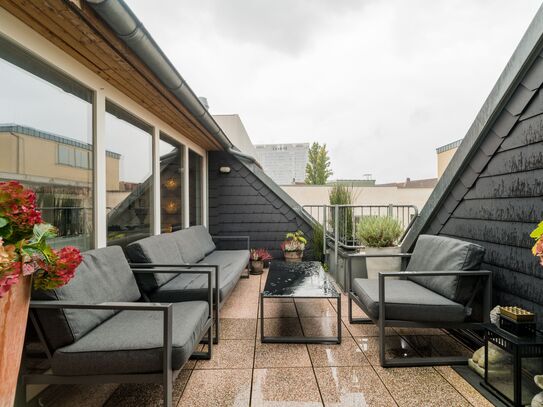 Moderne ruhige Wohnung mit Dachterrasse in Berlin Mitte