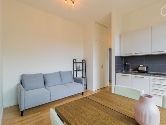 Attic studio in the heart of Neukölln with two great terraces