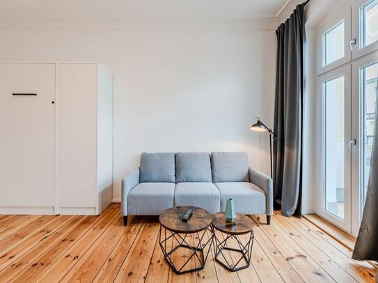 Beautiful Berlin-style apartment with balcony, Berlin - Amsterdam Apartments for Rent