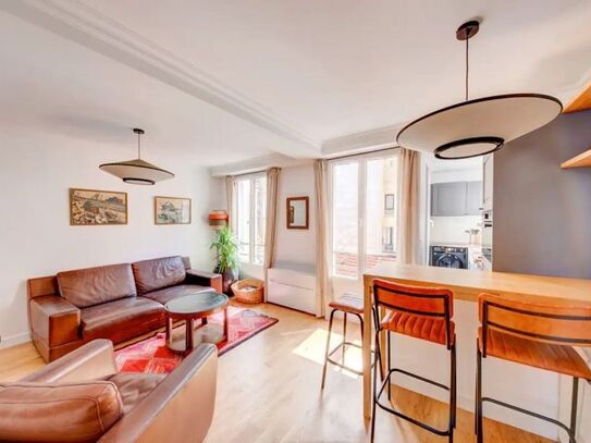 Renovated apartment near the Eiffel Tower