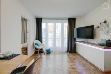 Helles Studio Apartment in München