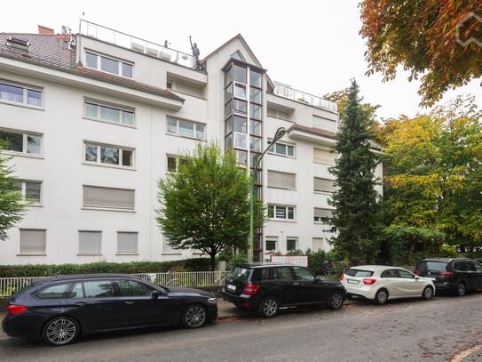 Modern penthouse in Westend