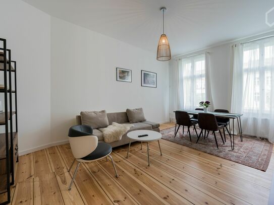 Stilvolle und modern eingerichtete 2-Zimmer Wohnung in Berlin