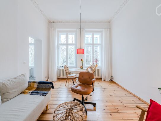 Pretty and beautiful 2 room apartment in the heart of chic and vibrant Prenzlauer berg