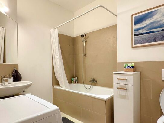 Very quiet apartment in the heart of Friedrichshain with excellent public transport, Berlin - Amsterdam Apartments for…