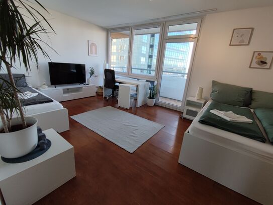 Central & Spacious | Apartment in Offenbach