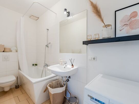 Small-Scale Luxury with Big Amenities in Neukölln, Berlin - Amsterdam Apartments for Rent