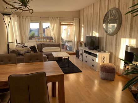 Gemütliches, sehr helles Dachgeschoss in Berlin - Friedenau | Beautiful attic located in Berlin Friedenau