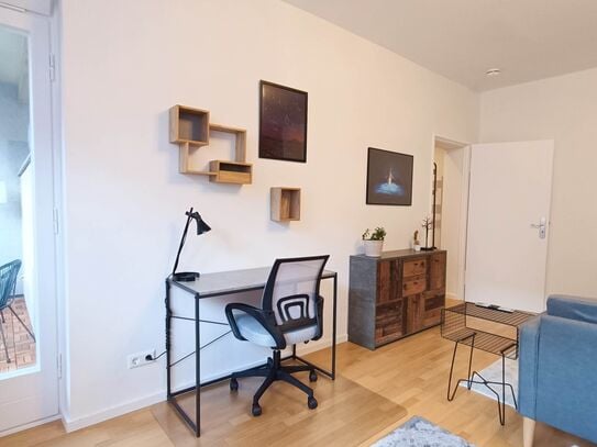 NEW! Designer apartment - quiet+central+balcony