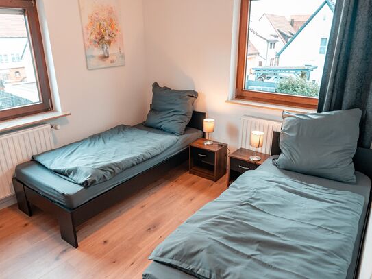 Shared room in modern apartment in Esslingen