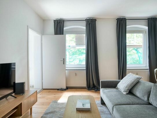 Wunderschöne möblierte und vollausgestattete 2 Zimmer Wohnung zentral gelegen in Charlottenburg