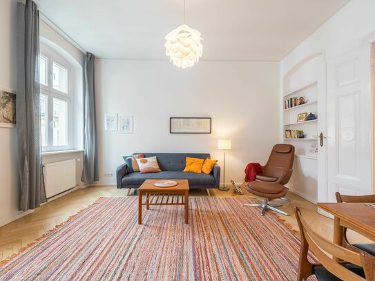 Schöne 2 Schlafzimmer Wohnung in Bestlage Oranienburger Straße Berlin