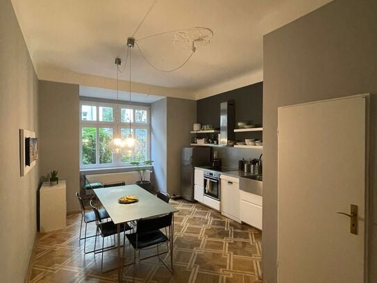 Liebevoll eingerichtetes und häusliches Studio Apartment zentral gelegen, Berlin