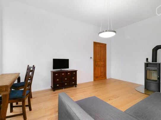 Charming individual apartment in Mitte-Wedding (near Leopoldplatz)