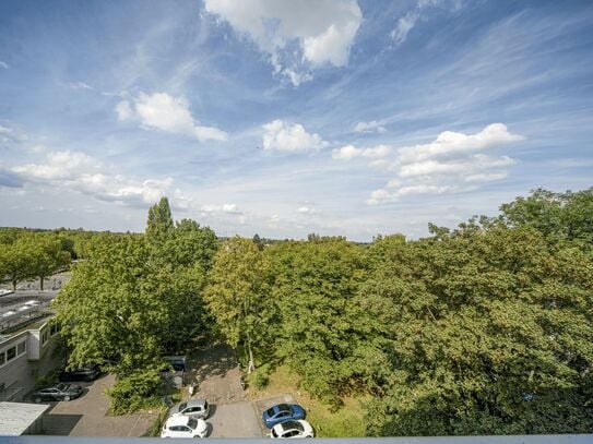 Apartment +Balcony +Parkingspace +Furnished Close to city, Dusseldorf - Amsterdam Apartments for Rent