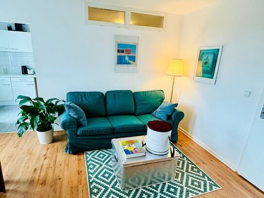 Stylish apartment with excellent transportation connections in vibrant Moabit., Berlin - Amsterdam Apartments for Rent