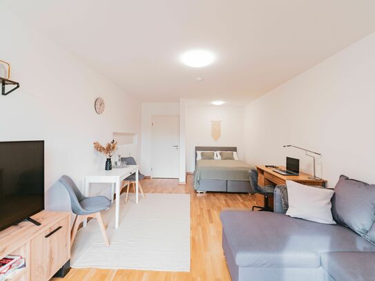 Modern möbliertes Apartment mit WLAN, Stellplatz und Balkon bei Nürnberg