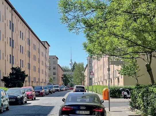 Liebevoll eingerichteter Altbautraum in Prenzlauer Berg (hell & gemütlich)