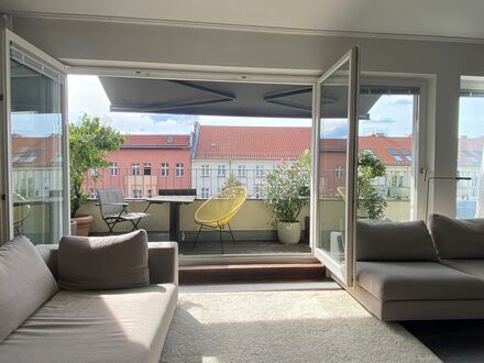 Modisches Zuhause in Mitte | Gorgeous penthouse studio in Berlin-Mitte!