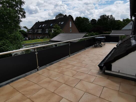 Newly renovated 3-room apartment with roof terrace in Düsseldorf Wersten, Dusseldorf - Amsterdam Apartments for Rent