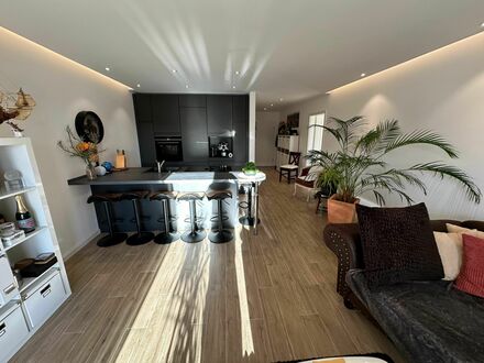 Möbliertes All-Inclusive Zeit-Wohnen | Luxuriöse 2-Zimmer-Wohnung mit Balkon in Niederkassel-Mondorf