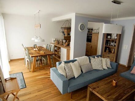 Neue & häusliche Wohnung im Herzen von Otterfing | Awesome, pretty apartment in Otterfing