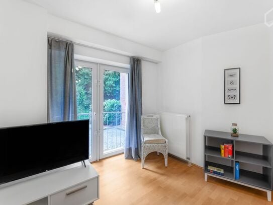 Bright & quiet studio (Essen), Essen - Amsterdam Apartments for Rent