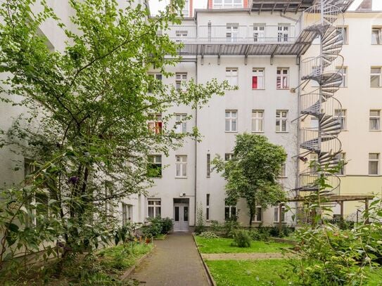 Bright and freshly renovated studio apartment in Neuköllns nicest area, Berlin - Amsterdam Apartments for Rent