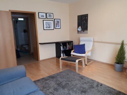 Möblierte, ruhige & helle 2 Zimmer Wohnung in Wuppertal | Furnished, quiet & bright 2 room apartment in Wuppertal