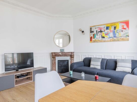 Modern Apartement with Stunning Views in Levallois