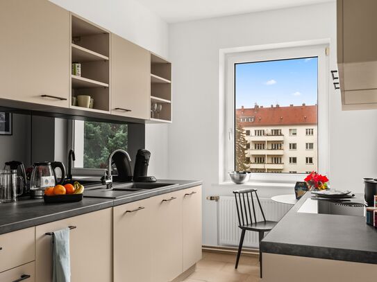 Lovely & Cozy Apartment with Balcony in Neukölln