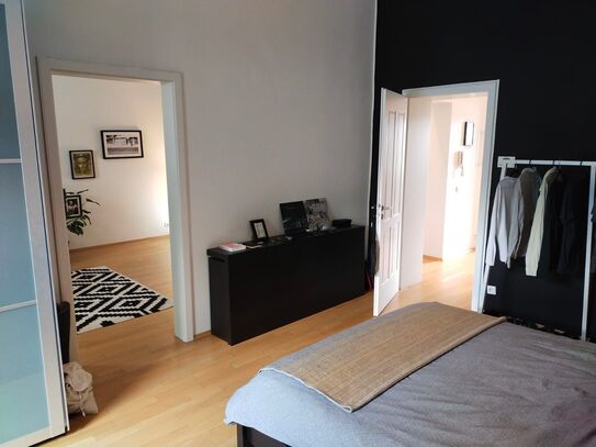 Modern old building apartment in top location in the Lorettoviertel in the heart of Unterbilk