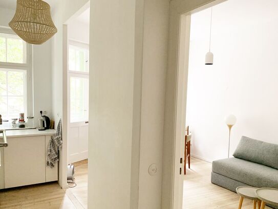 Charming apartment with south balcony and wellness bath, Berlin - Amsterdam Apartments for Rent