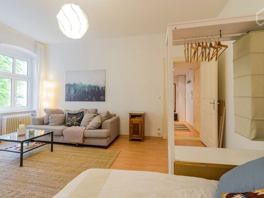Test listing - Cosy apartment in the heart of Wedding 300 meters to the underground, Berlin - Amsterdam Apartments for…