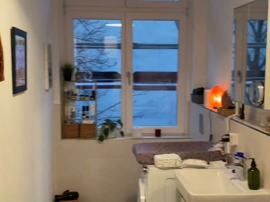 Spacious period apartment in central location in Mitte, Berlin - Amsterdam Apartments for Rent