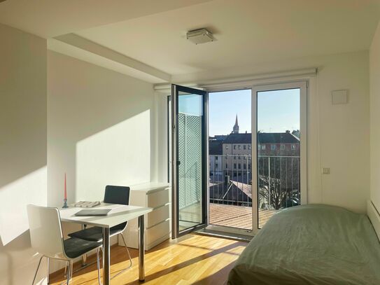 Helle 1-Zimmer Wohnung mit Balkon