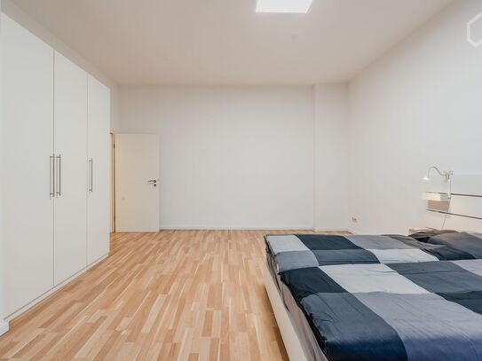 Newly Renovated Two-Level Apartment in Prime Location, Berlin - Amsterdam Apartments for Rent