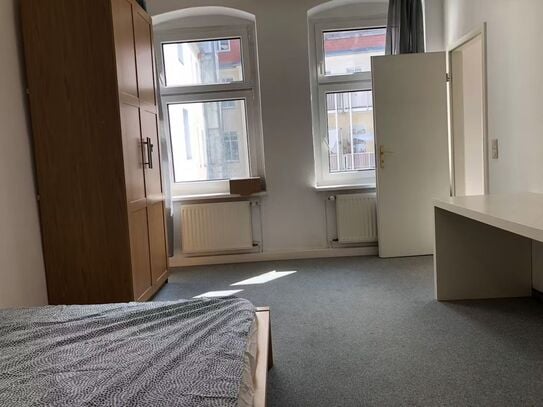 Boxhagener Platz- Very central- Only 10min. to Alexanderplatz, Berlin - Amsterdam Apartments for Rent