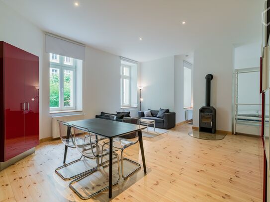 Liebevoll eingerichtetes und ruhiges Studio Apartment im Herzen von Friedrichshain