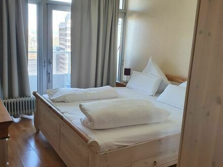 Wohnen in der 15. Etage - 3-Zimmer-Wohnung in Sülz | Living in the 15th floor - 3 room apartment in Sülz